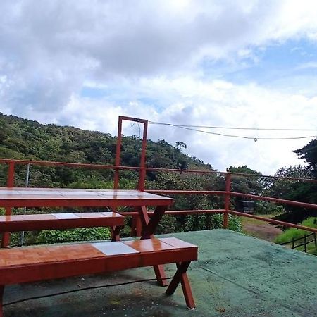 Monteverde Monkey Hostel Exterior foto